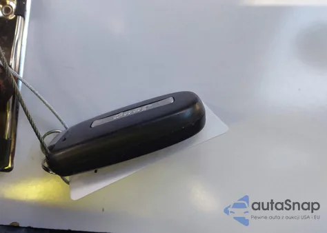 2017 Jeep Cherokee Limited 4X4 из США, поврежденный, VIN 1C4PJMDB3HW511659